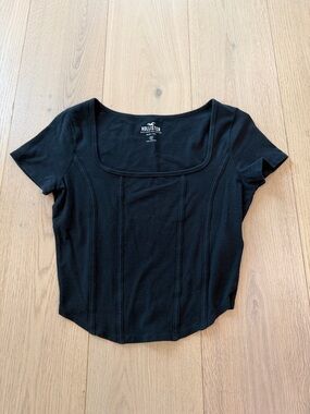 Hollister Black Square-Neck Short Sleeve Fitted Top Size Medium